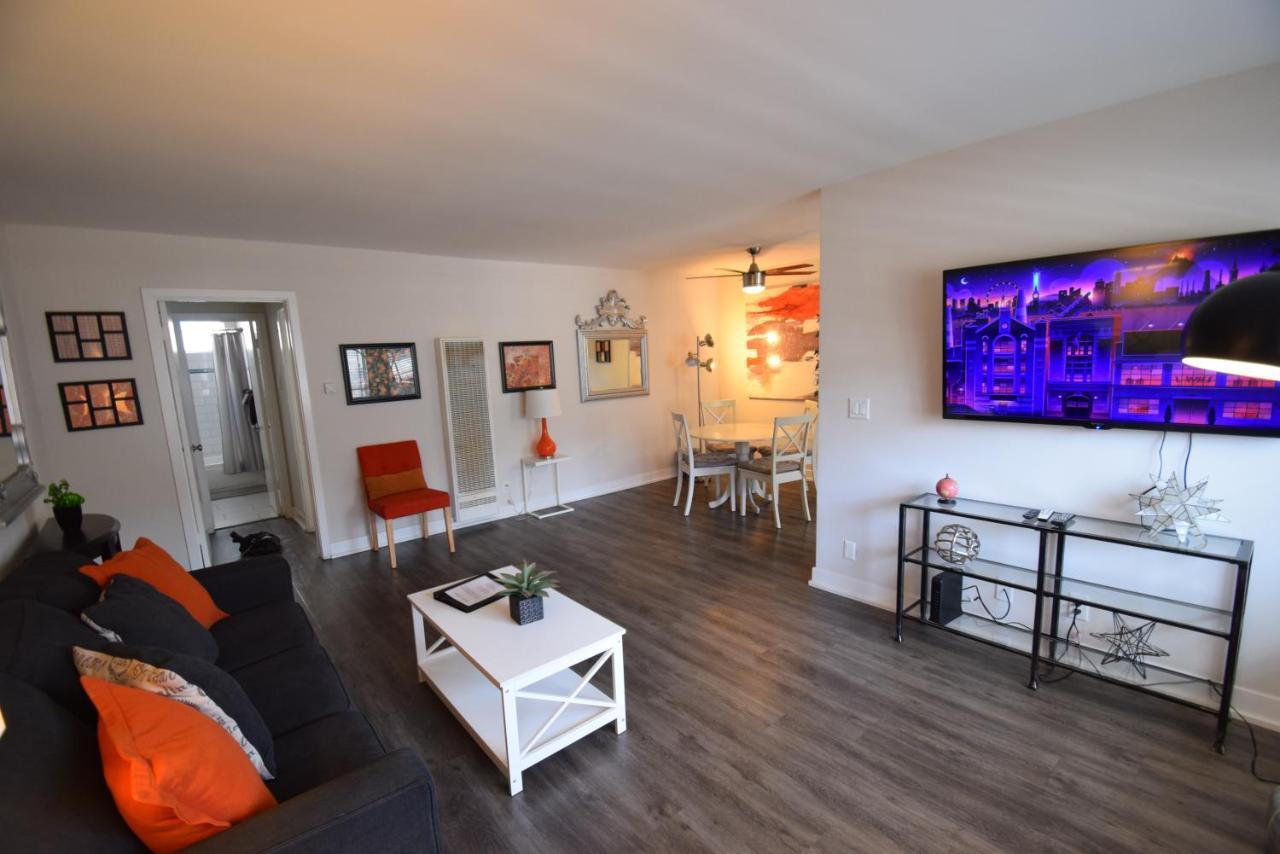 Hollywood Business Suites Los Angeles Exterior photo